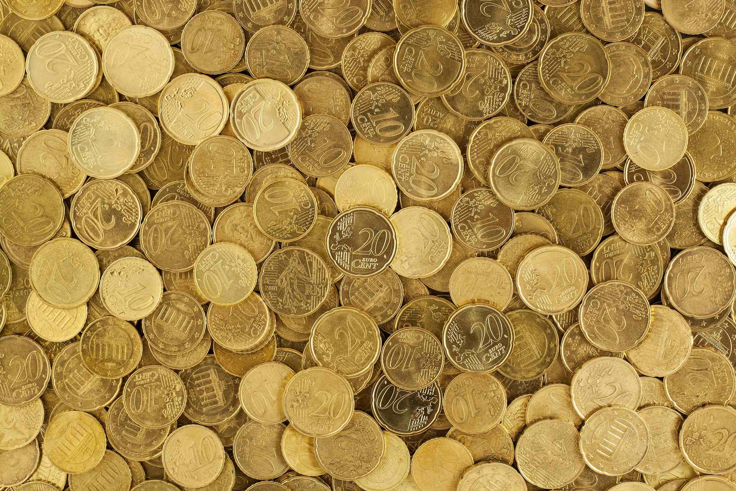 贵金属投资者应关注哪些关键指标？这些指标如何帮助贵金属投资者做出明智决策？